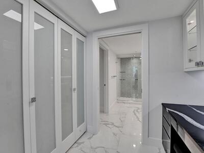 99 SE Mizner Boulevard, Boca Raton, FL 33432