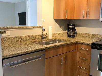 1125 Crystal Way, Delray Beach, FL 33444