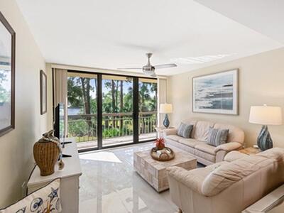 2101 Marina Isle Way, Jupiter, FL 33477