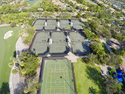 353 Chambord Terrace, Palm Beach Gardens, FL 33410