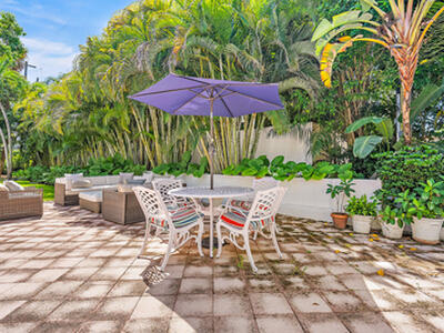 220 Atlantic Avenue, Palm Beach, FL 33480