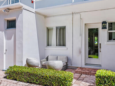 220 Atlantic Avenue, Palm Beach, FL 33480