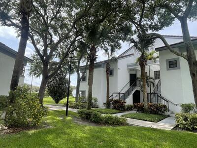 5415 Verona Drive N, Boynton Beach, FL 33437