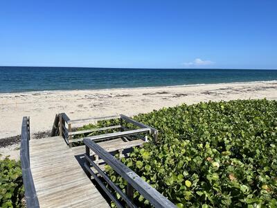 15 Sailfish Lane, Ocean Ridge, FL 33435