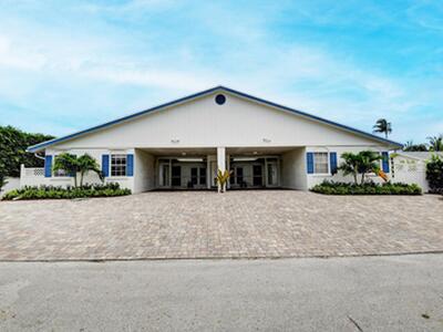 15 Sailfish Lane, Ocean Ridge, FL 33435