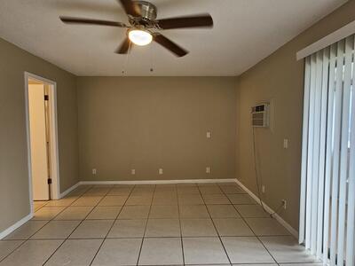 289 Camden L, West Palm Beach, FL 33417