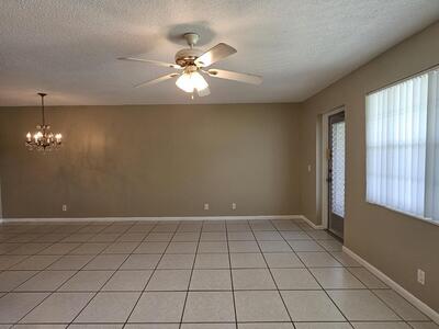 289 Camden L, West Palm Beach, FL 33417