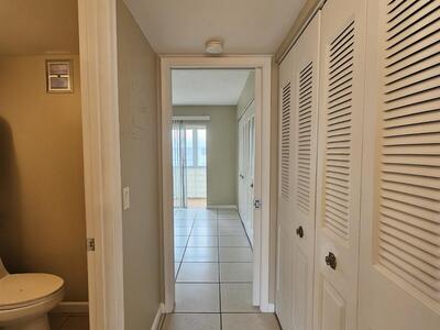 289 Camden L, West Palm Beach, FL 33417