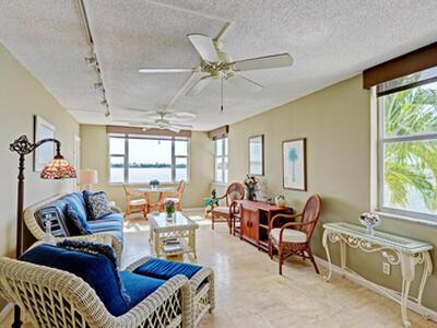 1820 New Palm 201 Way, Boynton Beach, FL 33435