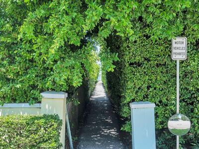 255 Colonial Lane, Palm Beach, FL 33480