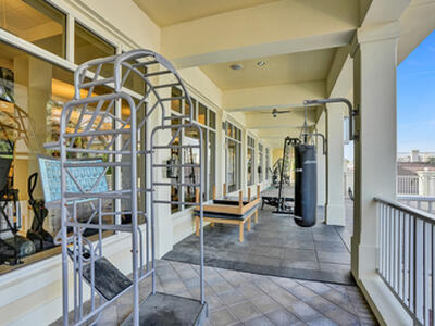 251 Isle Way, Palm Beach Gardens, FL 33418