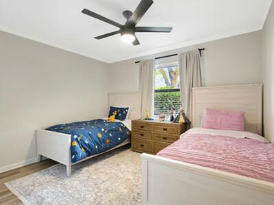 83 Ironwood Way N, Palm Beach Gardens, FL 33418