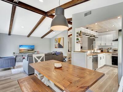 83 Ironwood Way N, Palm Beach Gardens, FL 33418