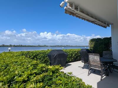 2840 S Ocean Boulevard, Palm Beach, FL 33480