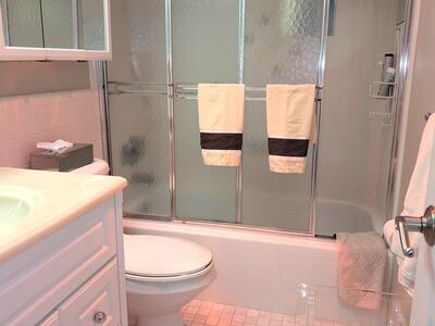 2840 S Ocean Boulevard, Palm Beach, FL 33480