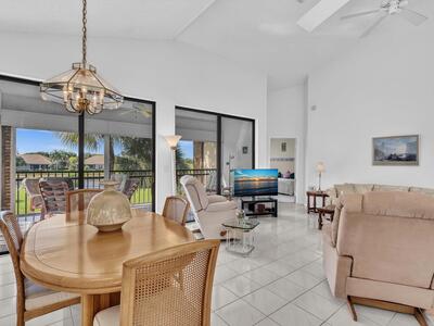 8049 Aberdeen Drive, Boynton Beach, FL 33472