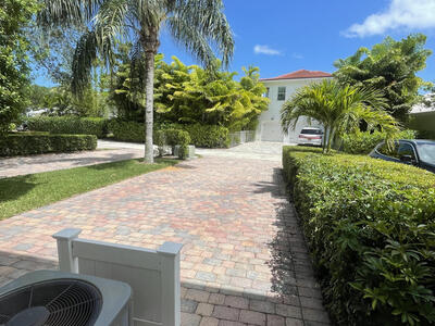 2857 E Community Drive, Jupiter, FL 33458