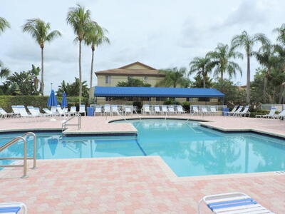 6563 Via Regina, Boca Raton, FL 33433