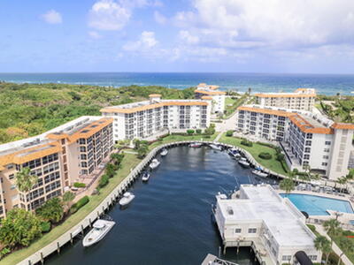 2871 N Ocean Boulevard, Boca Raton, FL 33431