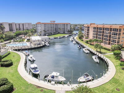 2871 N Ocean Boulevard, Boca Raton, FL 33431