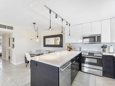 2871 N Ocean Boulevard, Boca Raton, FL 33431