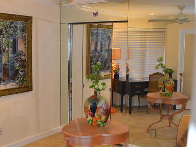 11 Ironwood Way N, Palm Beach Gardens, FL 33418