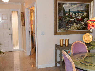 11 Ironwood Way N, Palm Beach Gardens, FL 33418