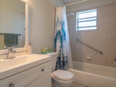 313 Burgundy, Delray Beach, FL 33484