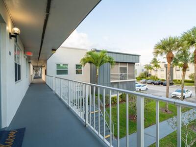 313 Burgundy, Delray Beach, FL 33484