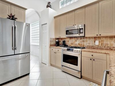 10732 Grande Boulevard, West Palm Beach, FL 33412