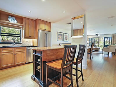 300 Intracoastal Place, Tequesta, FL 33469