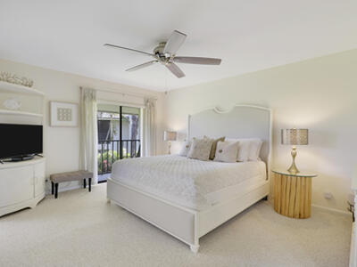 304 Clubhouse Circle, Jupiter, FL 33477