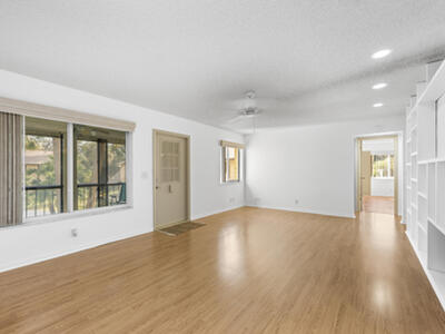 313 Pine Ridge Circle