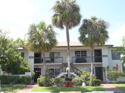 13817 Royal Palm Court