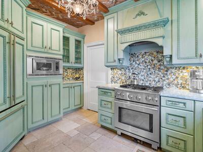 521 N Swinton Avenue, Delray Beach, FL 33444