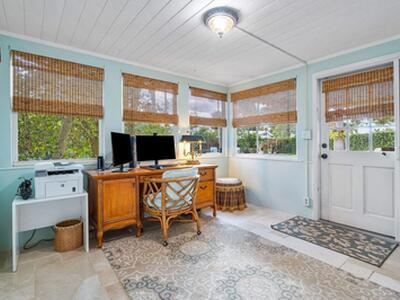 521 N Swinton Avenue, Delray Beach, FL 33444