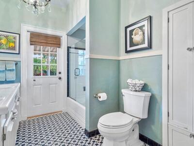 521 N Swinton Avenue, Delray Beach, FL 33444