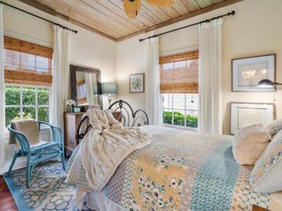 521 N Swinton Avenue, Delray Beach, FL 33444