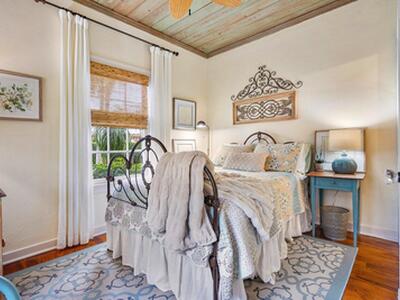 521 N Swinton Avenue, Delray Beach, FL 33444