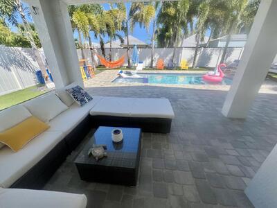 17722 Cinquez Park Road E, Jupiter, FL 33458