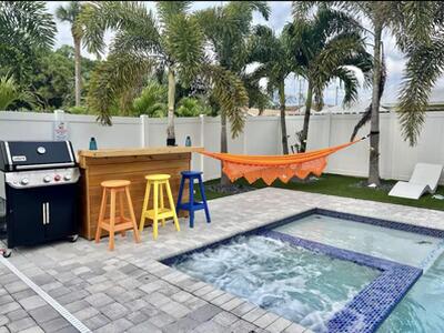 17722 Cinquez Park Road E, Jupiter, FL 33458