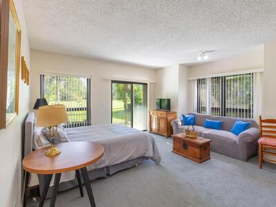 13334 Polo Club Road, Wellington, FL 33414