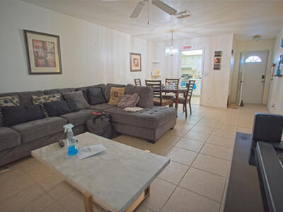 2833 Crosley Drive W, West Palm Beach, FL 33415