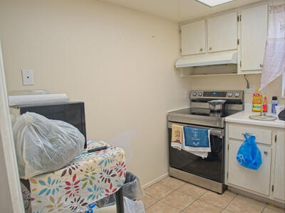 2833 Crosley Drive W, West Palm Beach, FL 33415