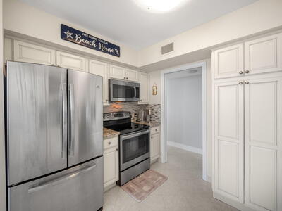 3400 N Ocean Drive, 1601, Singer Island, FL 33404