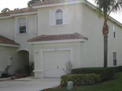 1513 Barrymore Court