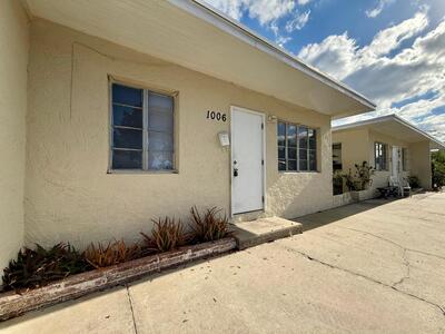 1006 2nd Avenue N