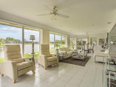 390 French Royale Circle, Atlantis, FL 33462