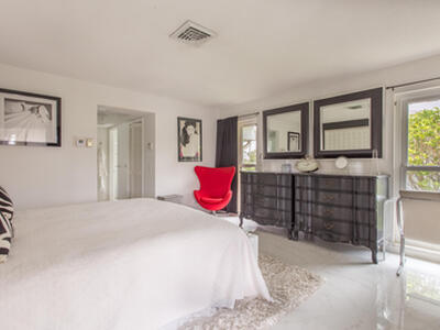 390 French Royale Circle, Atlantis, FL 33462