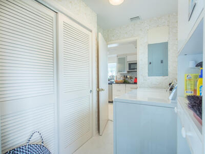 390 French Royale Circle, Atlantis, FL 33462